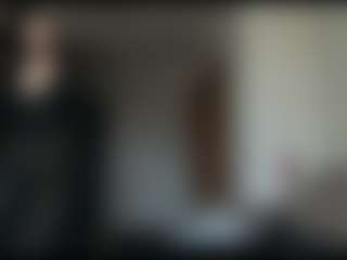 Julia's Live Sex Cam Show