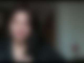 Julia's Live Sex Cam Show