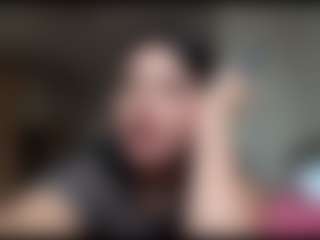 Julia's Live Sex Cam Show