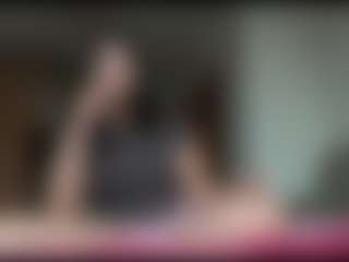 Julia's Live Sex Cam Show