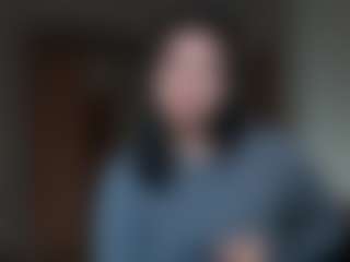 Julia's Live Sex Cam Show