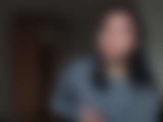 Julia's Live Sex Cam Show