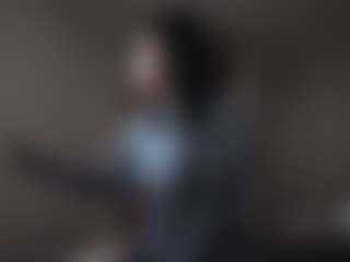 Julia's Live Sex Cam Show
