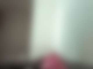 Julia's Live Sex Cam Show