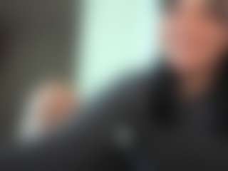 Julia's Live Sex Cam Show