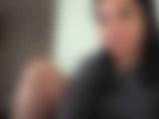 Julia's Live Sex Cam Show