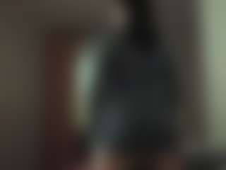 Julia's Live Sex Cam Show