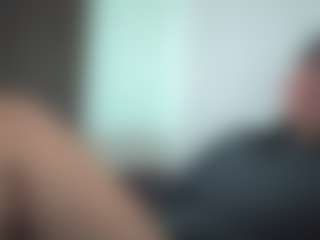 Julia's Live Sex Cam Show