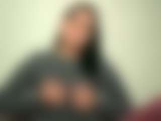 Julia's Live Sex Cam Show
