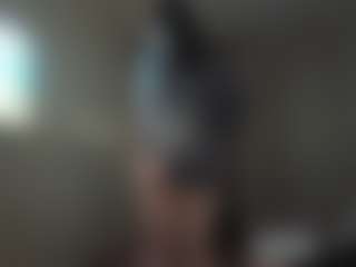 Julia's Live Sex Cam Show