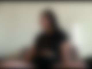 Live cam show with Julia - Muscle on xxxlivecams.org