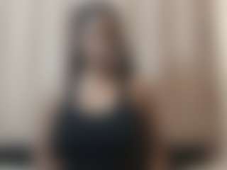 Live cam show with DesiredQueen27 - New MILF on Hubzter Live