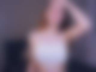 DollyVanschaick's Live Sex Cam Show
