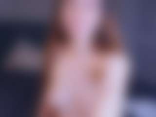 DollyVanschaick's Live Sex Cam Show