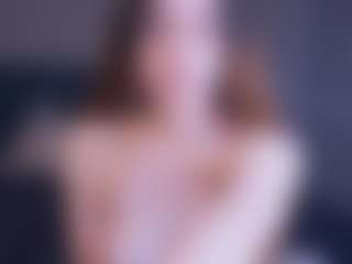 DollyVanschaick's Live Sex Cam Show