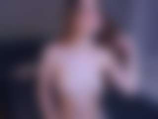 DollyVanschaick's Live Sex Cam Show