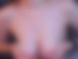DollyVanschaick's Live Sex Cam Show