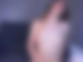 DollyVanschaick's Live Sex Cam Show