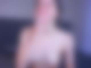 DollyVanschaick's Live Sex Cam Show