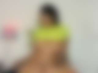 Live-Cam-Show mit Elove247 - Fingering auf Camsoda