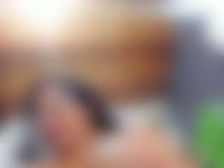 Live cam show with EmiHugeTits - Big Ass on Camming Site