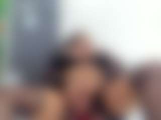 EmiHugeTits's Live Sex Cam Show