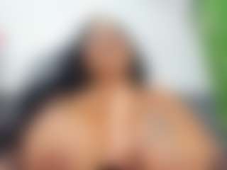 Live cam show with EmiHugeTits - Dildo Mature on fapnchat