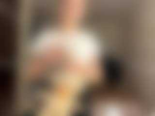 GenieHeartz's Live Sex Cam Show