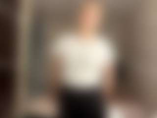 GenieHeartz's Live Sex Cam Show