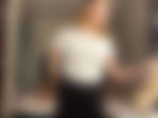 GenieHeartz's Live Sex Cam Show