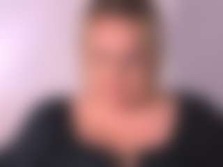 HazelTop69's Live Sex Cam Show
