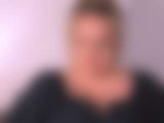 HazelTop69's Live Sex Cam Show