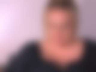 HazelTop69's Live Sex Cam Show