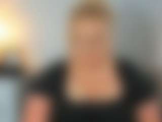HazelTop69's Live Sex Cam Show