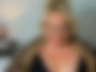 Live cam show with HazelTop69 - Nipple Piercings on slutload