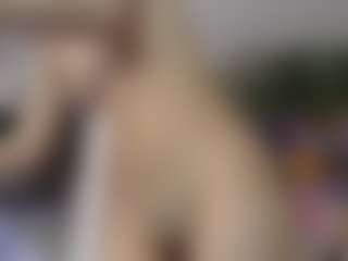 Jade-Ellis's Live Sex Cam Show