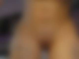 Jade-Ellis's Live Sex Cam Show