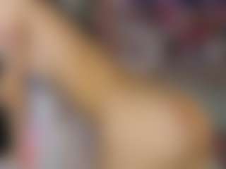 Live cam show with Jade-Ellis - Squirt on Cam Slut