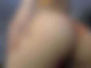 Jade-Ellis's Live Sex Cam Show