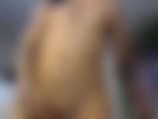 Jade-Ellis's Live Sex Cam Show