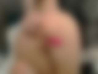 Jade-Ellis's Live Sex Cam Show