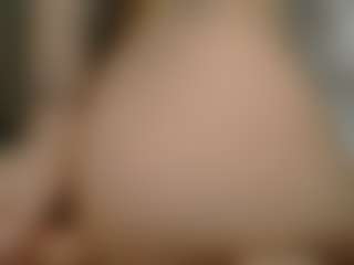 Jade-Ellis's Live Sex Cam Show