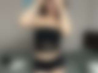 Live cam show with JeniceTorell - Cute on crypto-cams
