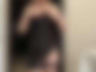 Live cam show with JeniceTorell - Queen on Camsoda