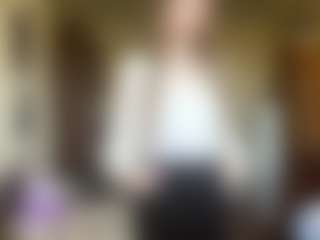 Live cam show with JoanneFucci - Teen (18+) on Camming Site