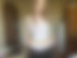 JoanneFucci's Live Sex Cam Show