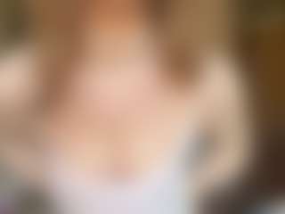 JoanneFucci's Live Sex Cam Show