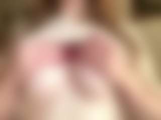 JoanneFucci's Live Sex Cam Show