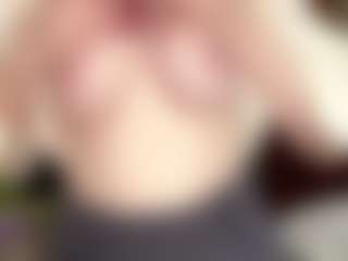 JoanneFucci's Live Sex Cam Show