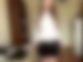 Live cam show with JoanneFucci - Brown Hair Teen (18+) on Lustler